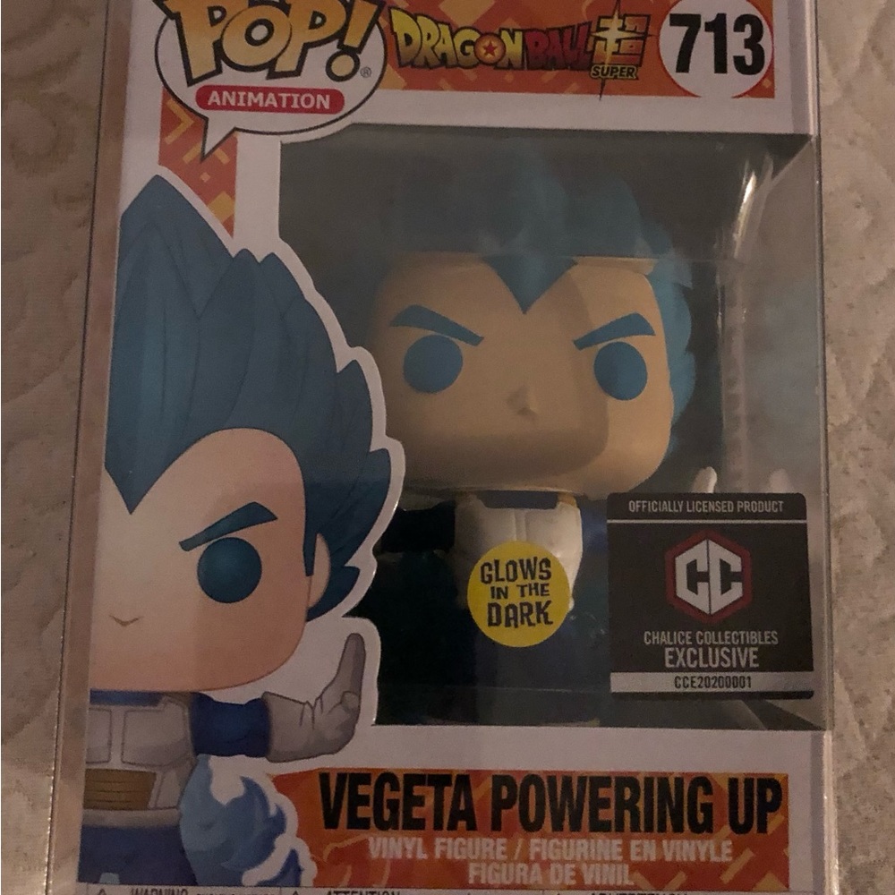 Funko Pop Dragon Ball Super 713 Vegeta Powering Up (Glows in the Dark)